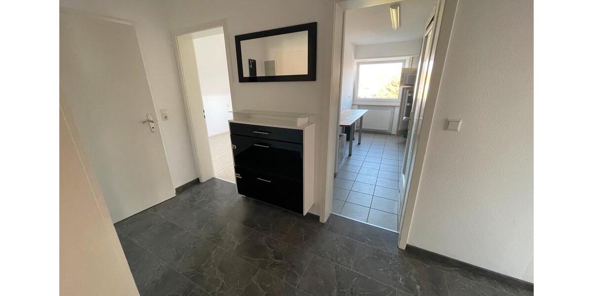 Dachgeschoßwohnung Stuttgart Sillenbuch - 3 Zimmer, 71 m&sup2;, 299.000&euro; | Angebot:25087878