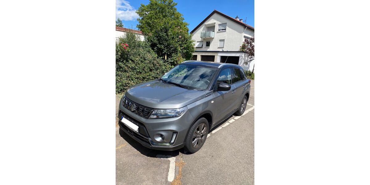 Suzuki Vitara 20.520 km 18.334 &euro; Stuttgart 70567