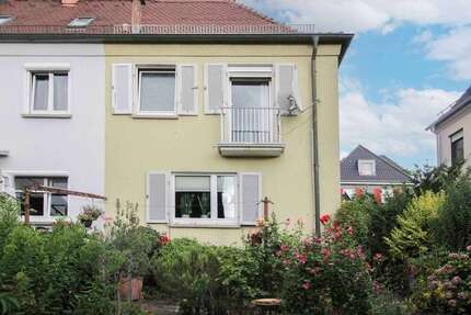 Haus zum Kaufen in Stuttgart 295.000 € 74 m²