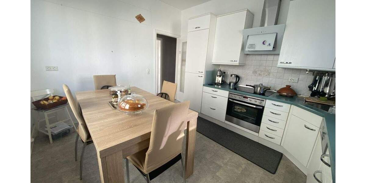 Etagenwohnung Kornwestheim - 5 Zimmer, 123 m&sup2;, 330.000&euro; | Angebot:24711698