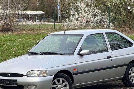 Ford Escort 110.000 km 2.500 &euro; Murr 71711