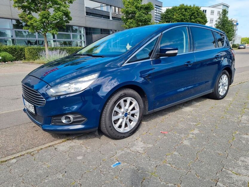 S-Max