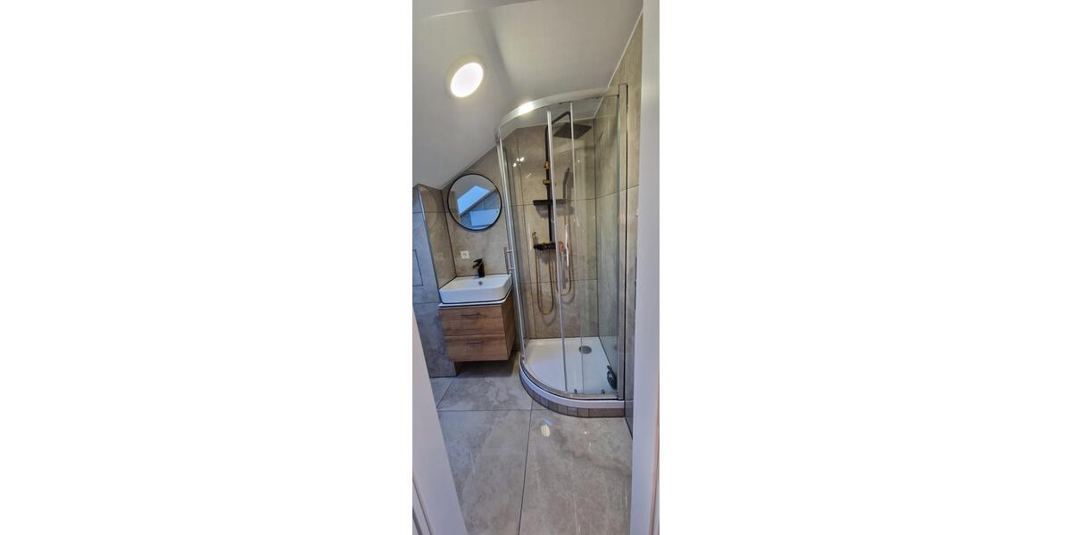 Dachgeschoßwohnung Waiblingen - 2 Zimmer, 45 m&sup2;, 950&euro; | Angebot:26705296