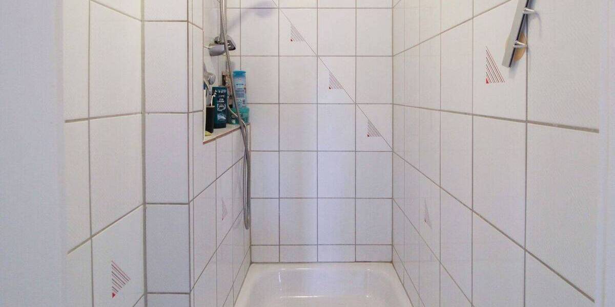 Doppelhaushälfte Stuttgart Weilimdorf - 7 Zimmer, 170 m&sup2;, 449.000&euro; | Angebot:26080889