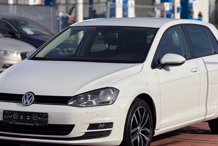 VW Golf 128.289 km 9.500 &euro; Schwieberdingen 71701
