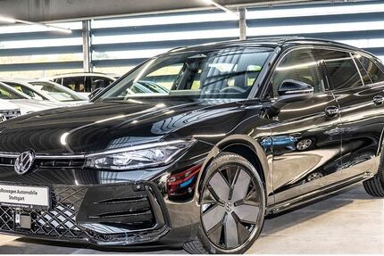 VW Passat Variant 1.505 km 47.730 € Stuttgart-Feuerbach 70469