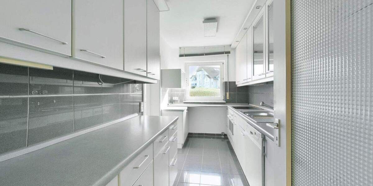 Etagenwohnung Leonberg Ramtel - 4 Zimmer, 110 m&sup2;, 397.000&euro; | Angebot:25567365