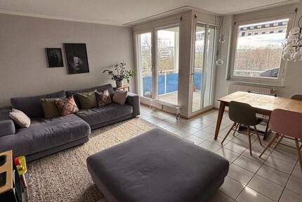 Provisionsfrei! Gepflegte 3-Zimmer-Wohnung mit Panoramablick am Burgholzhof 3 zimmer