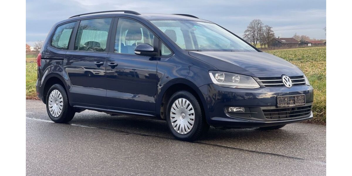 VW Sharan 138.000 km 8.900 € Fellbach 70736