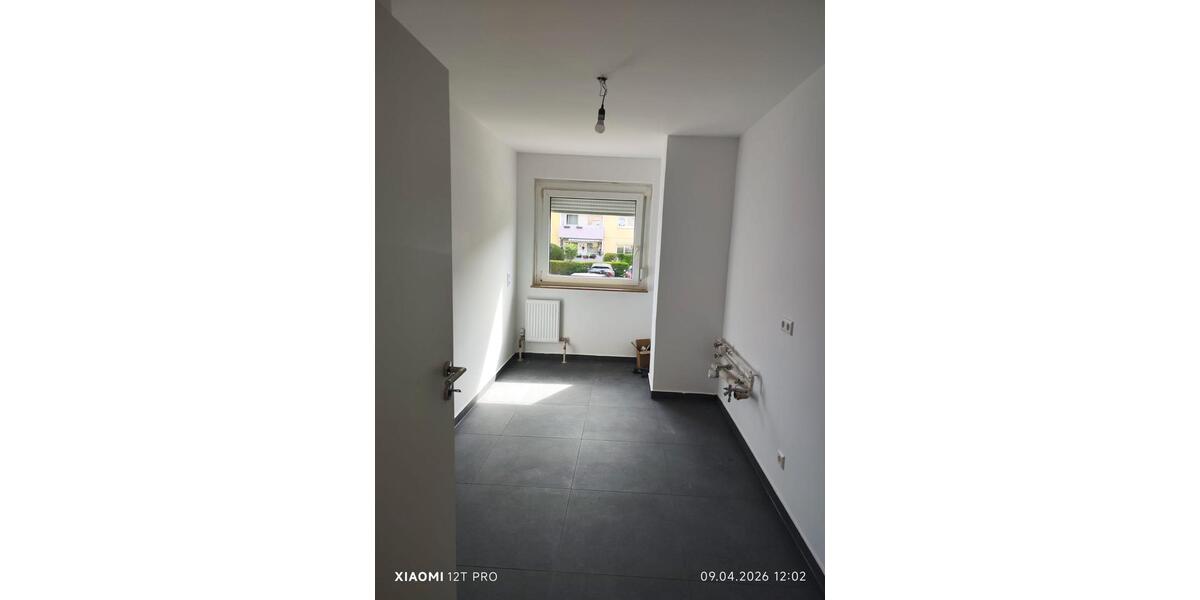Erdgeschoßwohnung Stuttgart Bad Cannstatt - 4 Zimmer, 95 m&sup2;, 355.000&euro; | Angebot:26874798