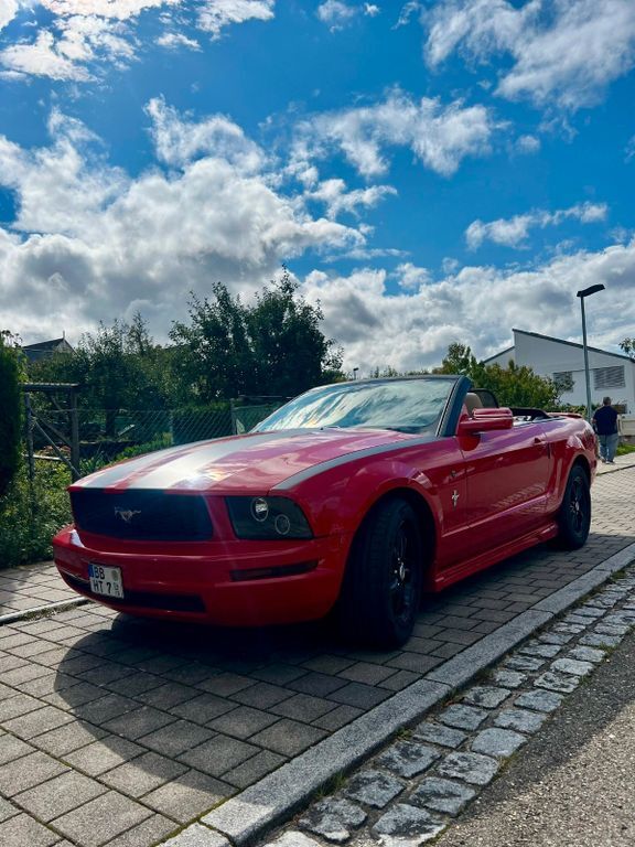 Ford Mustang 60.300 km 15.150 € Steinenbronn 71144