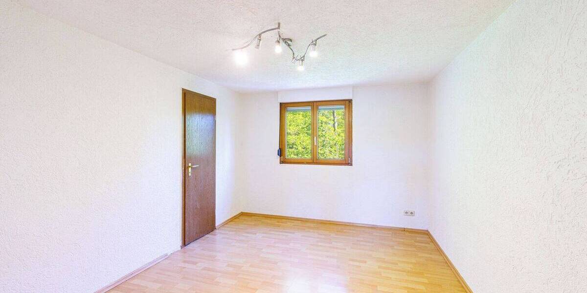 Etagenwohnung Backnang - 3 Zimmer, 63 m&sup2;, 99.000&euro; | Angebot:26787653