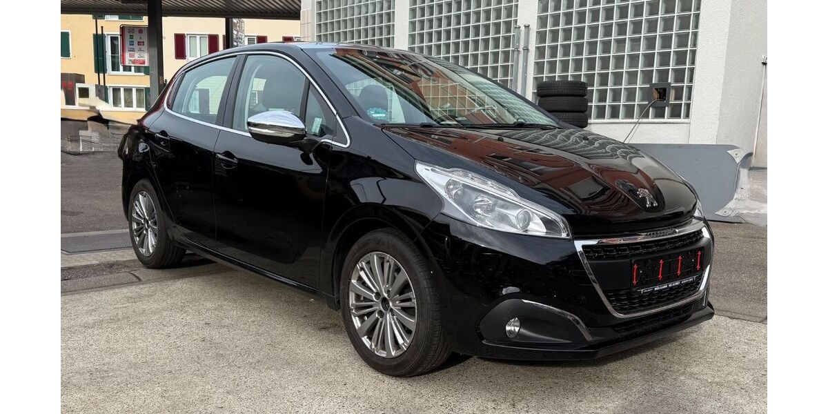 Peugeot 208 96.520 km 8.490 &euro; Stuttgart 70327