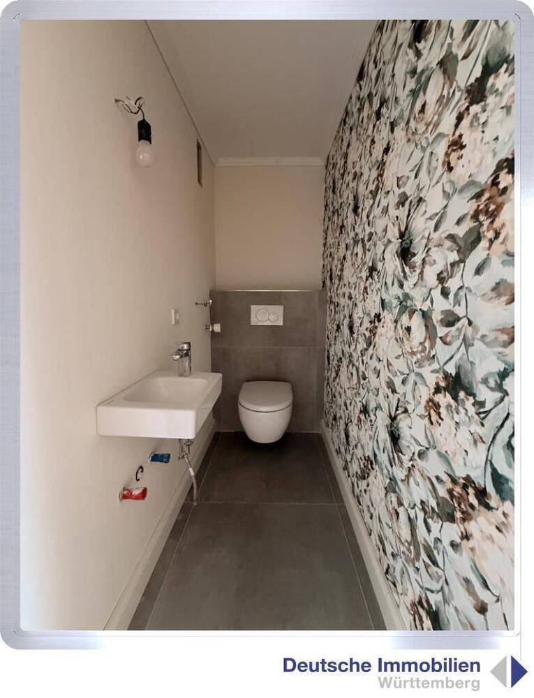 Renovierte 3-Zimmer Etagenwohnung (4.OG) mit Stellplatz in Heimerdingen