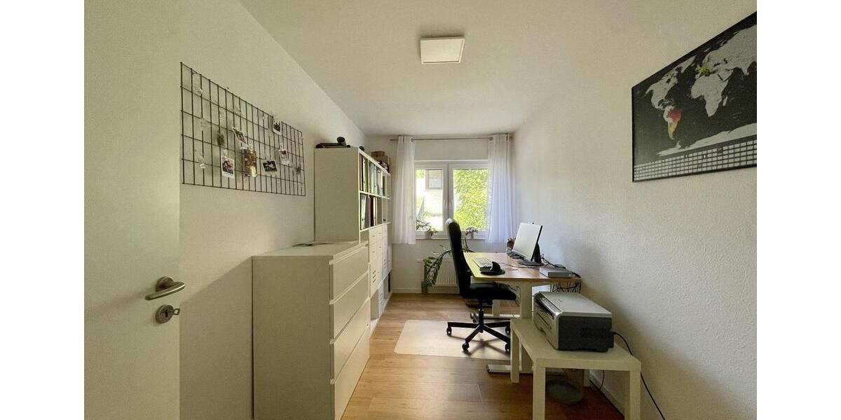 Hochparterre Ludwigsburg Eglosheim - 4 Zimmer, 92 m&sup2;, 435.000&euro; | Angebot:26790542