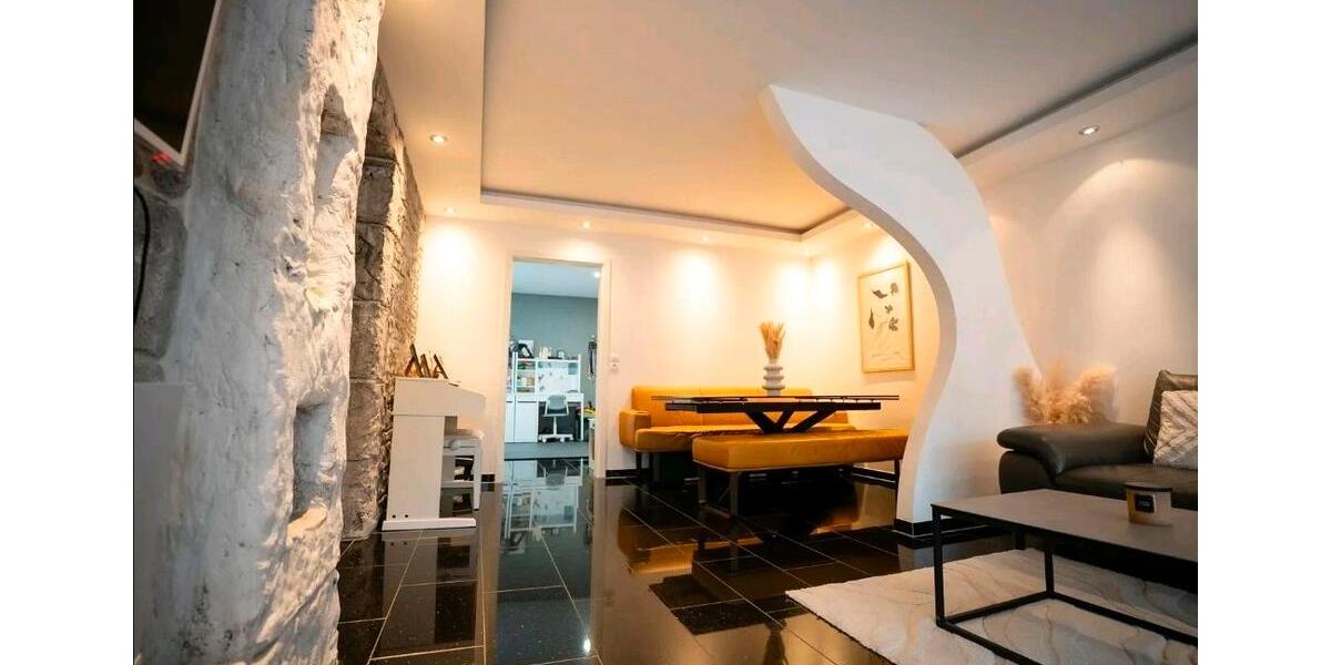 Etagenwohnung Nürtingen - 3 Zimmer, 98 m&sup2;, 330.000&euro; | Angebot:26091377