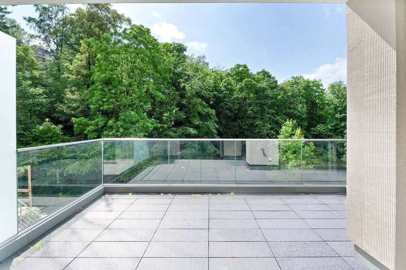 Wohnung zum Kaufen in Stuttgart 950.000 € 112 m² 2.5 zimmer