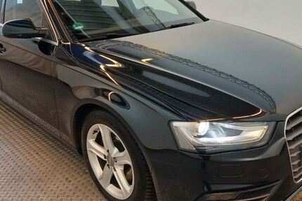 Audi A4 195.000 km 9.990 € Schwieberdingen/bei Stuttgart 71701
