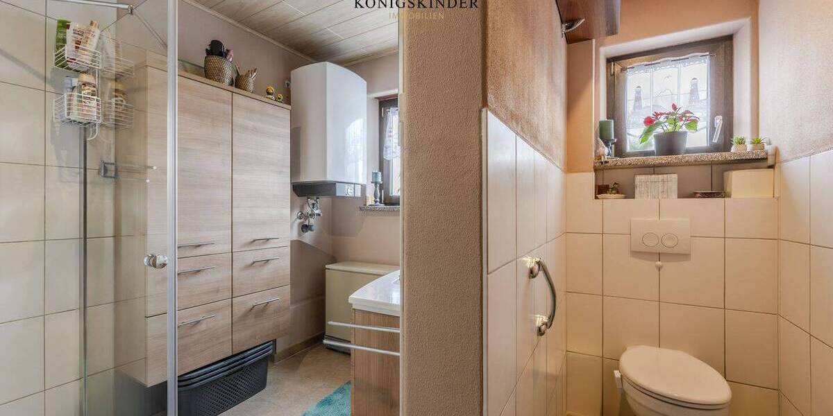 Mehrfamilienhaus, Wohnhaus Schorndorf - 8 Zimmer, 177 m&sup2;, 499.000&euro; | Angebot:26712681