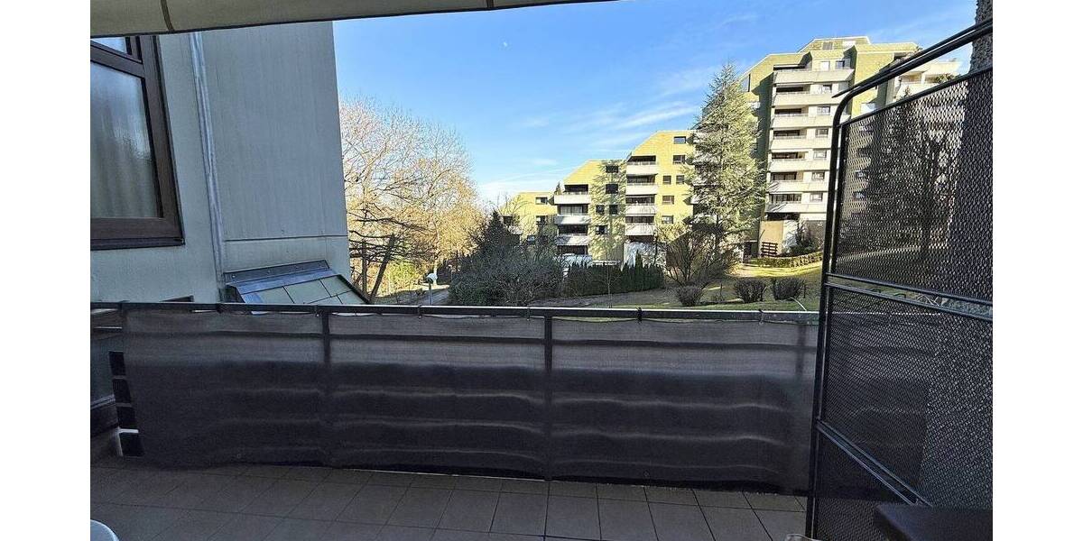 Etagenwohnung Stuttgart Botnang - 3 Zimmer, 100 m&sup2;, 440.000&euro; | Angebot:26170579