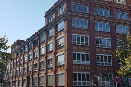 Einzelhandel in Esslingen am Neckar 2.030 € 145 m² zimmer