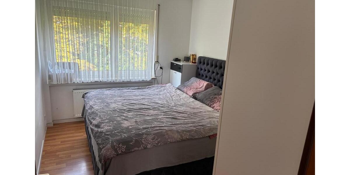 Schöne 4,5 Zimmer Wochnung mit Tollem Schnitt -Stilvoll Wohne 4 zimmer