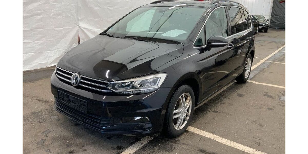VW Touran 148.239 km 18.990 &euro; Weinstadt 71384