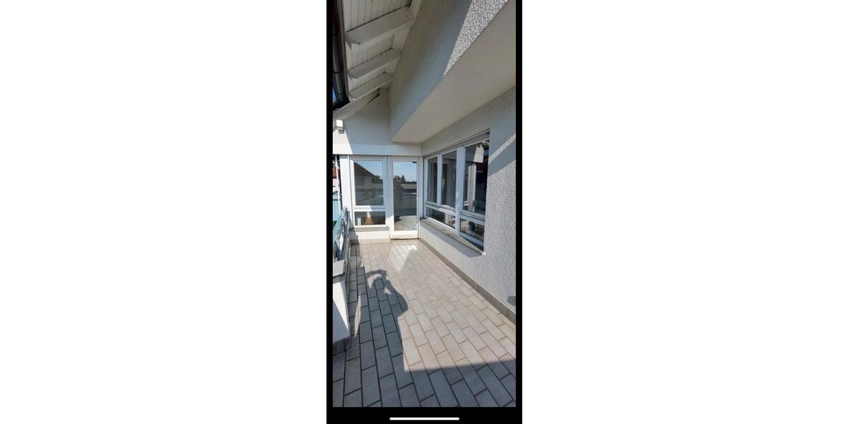 Etagenwohnung Böblingen Dagersheim - 3 Zimmer, 94 m&sup2;, 1.680&euro; | Angebot:26114792