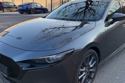 Mazda 3 76.000 km 18.950 € Ingersheim/Ludwigsburg 74379