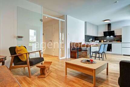 Wohnung zum Mieten in Stuttgart 2.080 € 70 m²