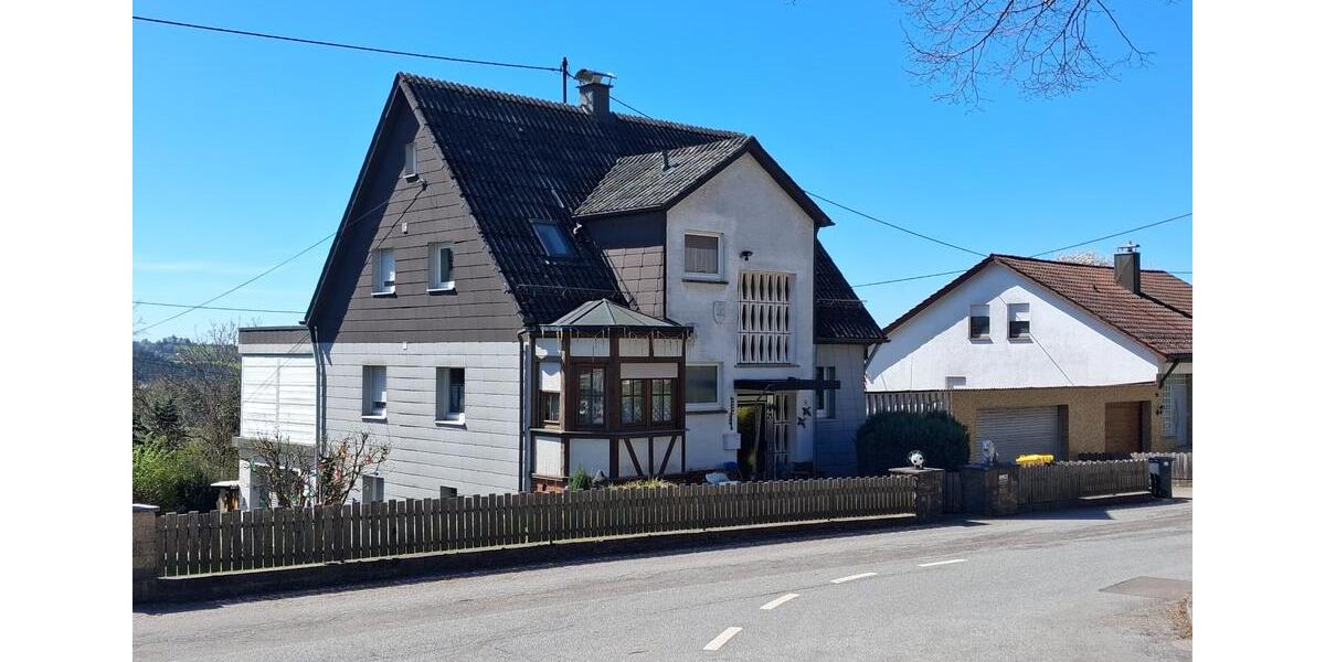 Mehrfamilienhaus, Wohnhaus Schorndorf - 7 Zimmer, 142 m&sup2;, 365.000&euro; | Angebot:26136535