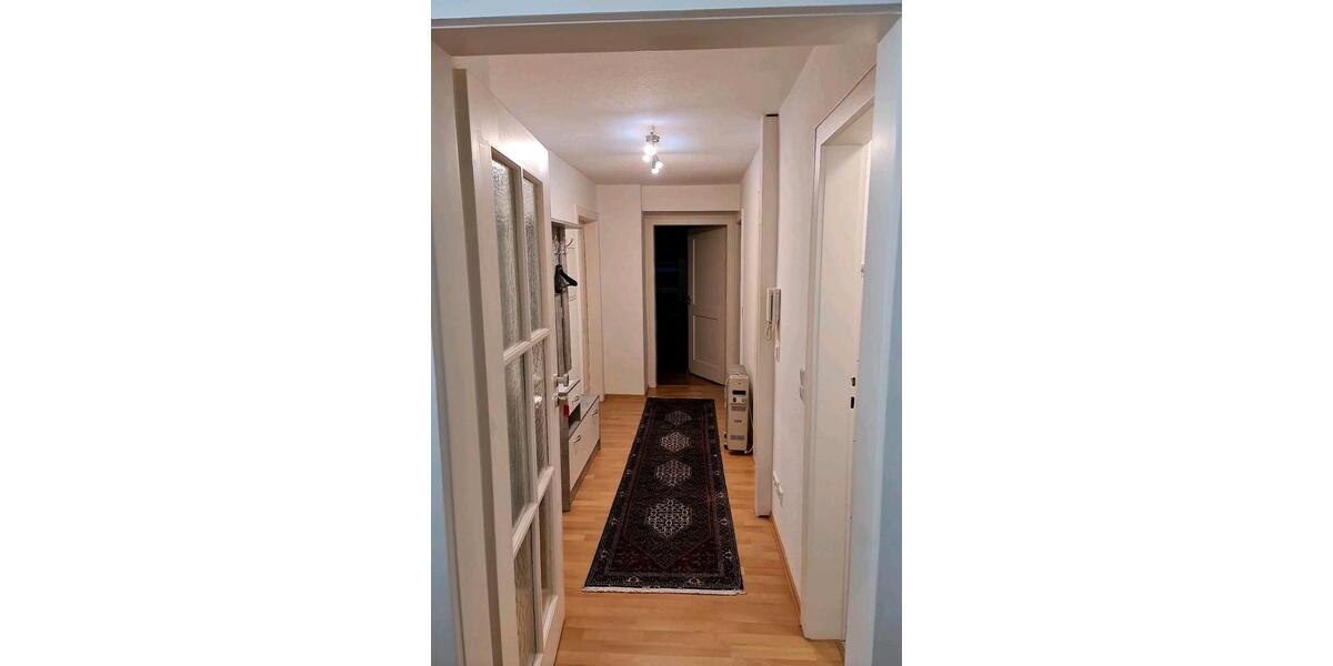 Dachgeschoßwohnung Stuttgart Feuerbach - 2 Zimmer, 52 m&sup2;, 800&euro; | Angebot:26497850