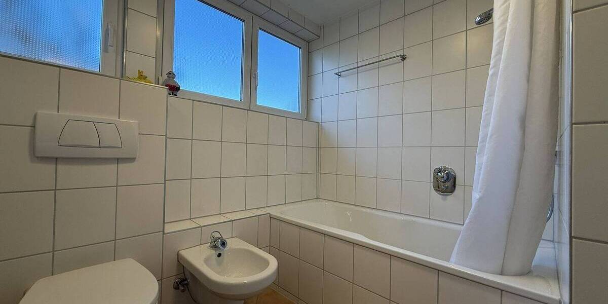 Etagenwohnung Stuttgart / Birkach Birkach - 2 Zimmer, 64 m&sup2;, 990&euro; | Angebot:26305993
