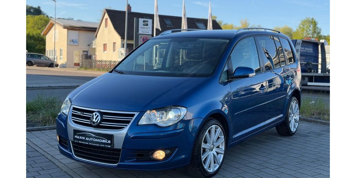 VW Touran 243.000 km 5.999 &euro; Schorndorf 73614