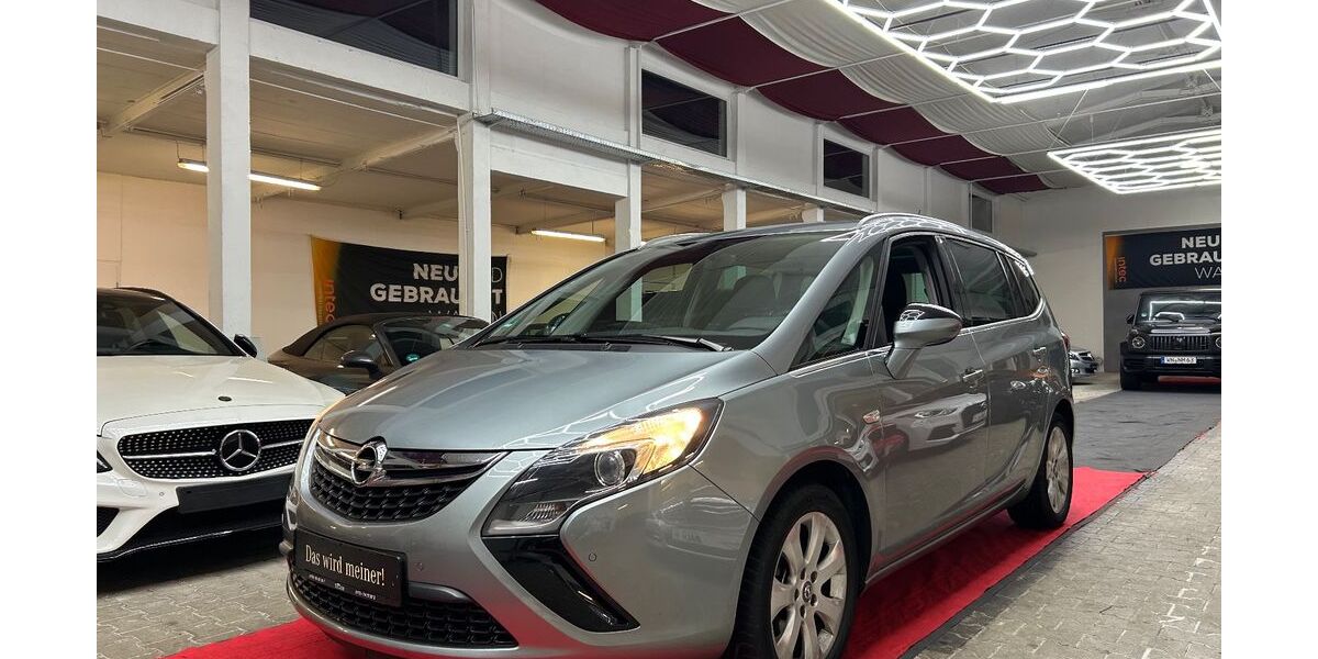 Opel Zafira 136.638 km 7.499 &euro; Remshalden Grunbach 73630