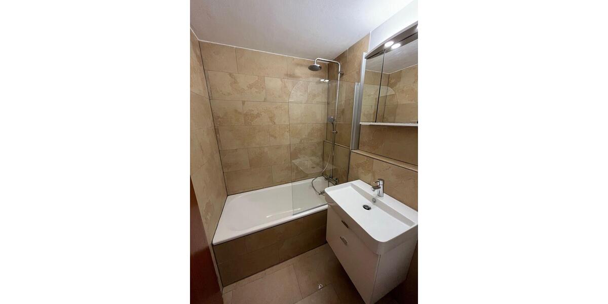 Etagenwohnung Stuttgart Lehen - 1.5 Zimmer, 28 m&sup2;, 900&euro; | Angebot:26267568