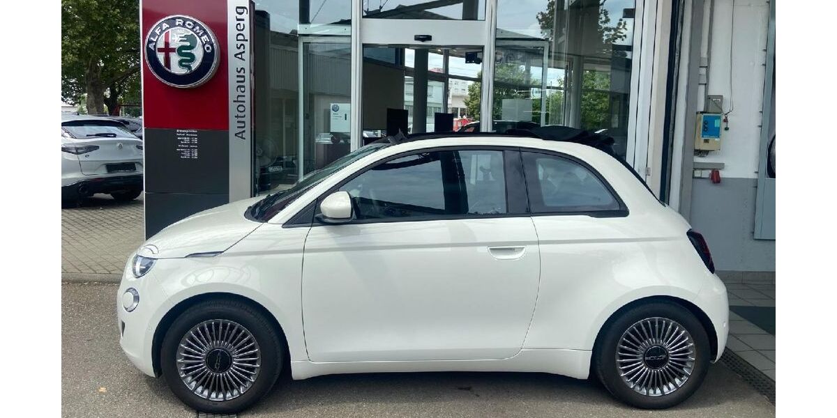 Fiat 500e 9.371 km 24.990 &euro; Asperg 71679