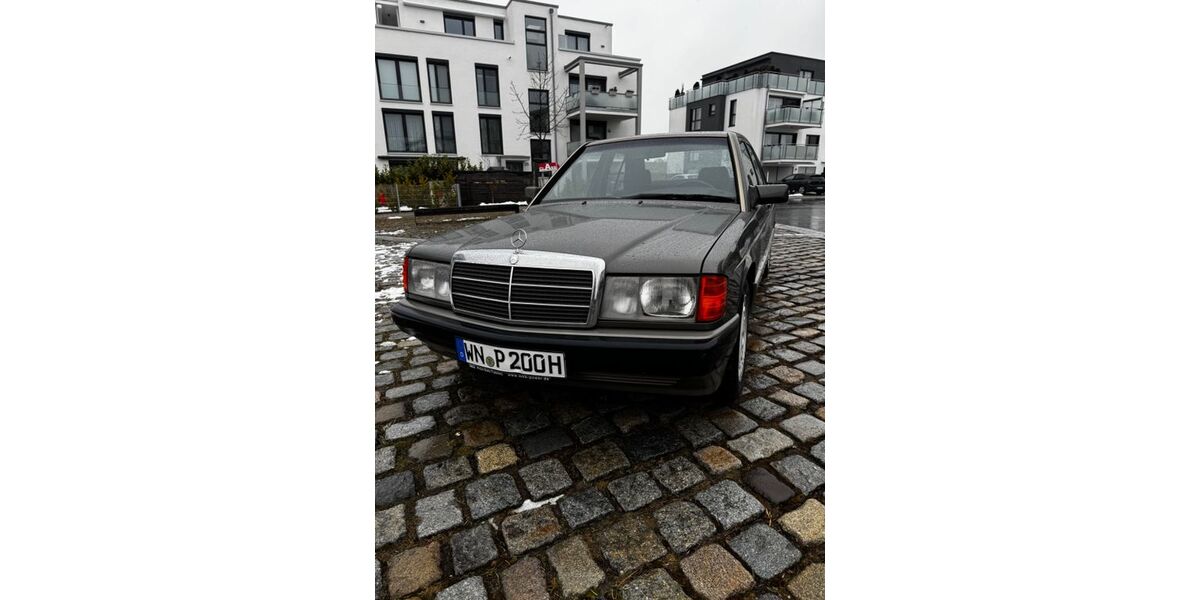 Mercedes-Benz 190 188.159 km 14.450 &euro; Winnenden 71364