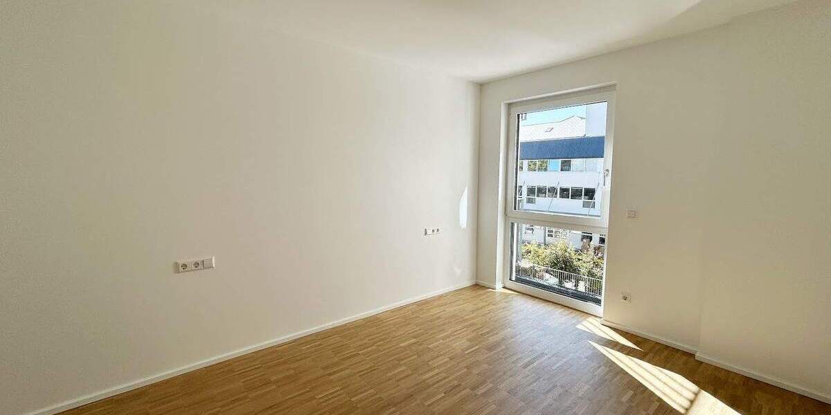 Etagenwohnung Stuttgart Untertürkheim - 2 Zimmer, 64 m&sup2;, 1.190&euro; | Angebot:24111949