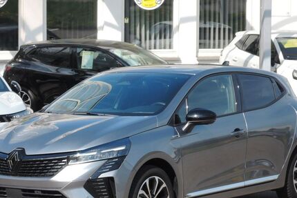 Renault Clio 19.216 km 20.480 &euro; Fellbach-Schmiden (bei Stuttgart) 70736