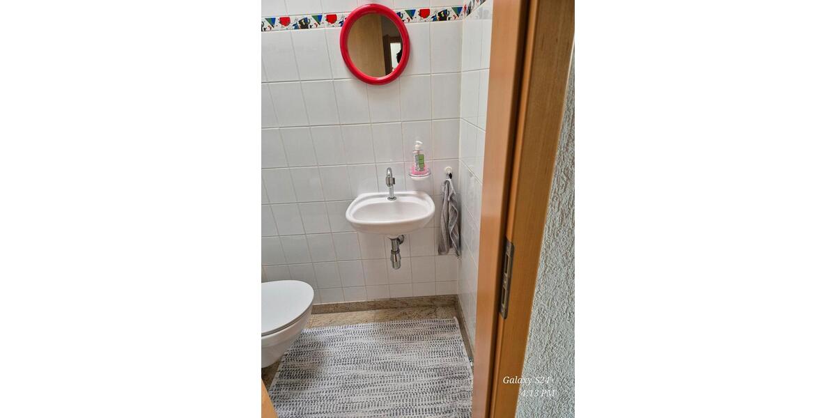 Etagenwohnung Freiberg am Neckar - 4.5 Zimmer, 94 m&sup2;, 350.000&euro; | Angebot:26817820