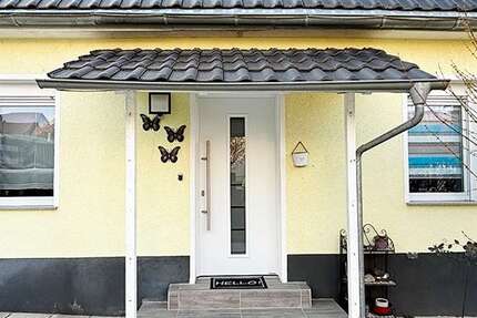 Haus zum Kaufen in Besigheim 414.000 € 115 m² 6.5 zimmer