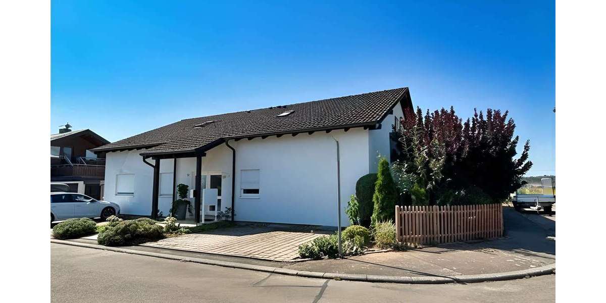 Einfamilienhaus Böblingen Dagersheim - 9 Zimmer, 229 m&sup2;, 900.000&euro; | Angebot:27136719