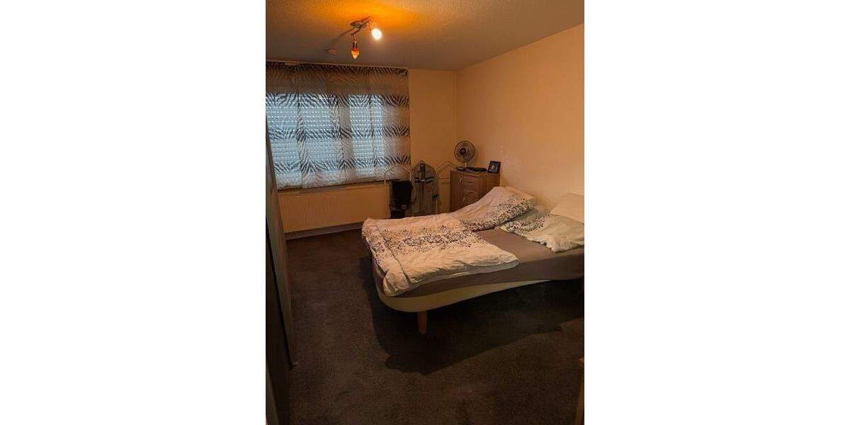 Attraktives 3-4 Familienhaus in Fellbach mit Potenzial zimmer