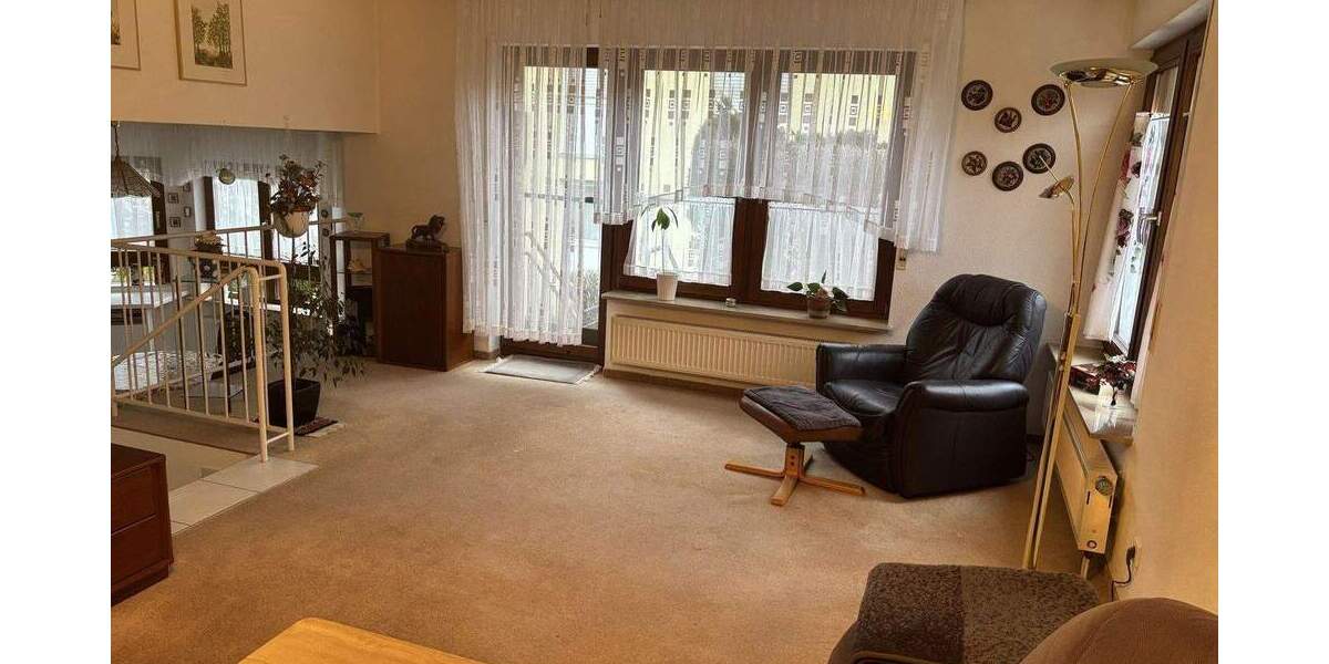 Doppelhaushälfte Böblingen Dagersheim - 7 Zimmer, 190 m&sup2;, 850.000&euro; | Angebot:25272788