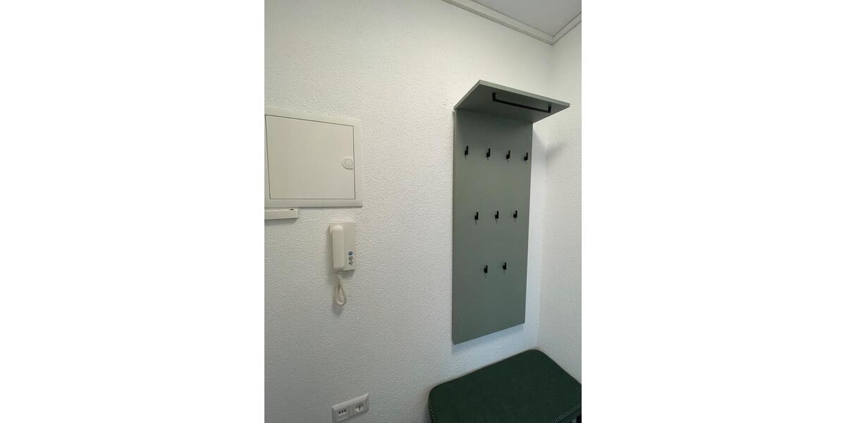 Dachgeschoßwohnung Stuttgart Hedelfingen - 1 Zimmer, 25 m&sup2;, 680&euro; | Angebot:26033411