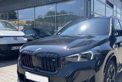 BMW X1 3.900 km 56.940 € Böblingen 71034