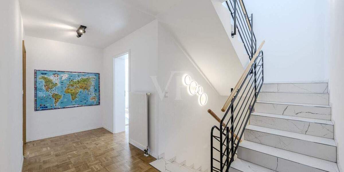 Reihenendhaus Plochingen / Stumpenhof Stumpenhof - 9 Zimmer, 247 m&sup2;, 810.000&euro; | Angebot:23801548