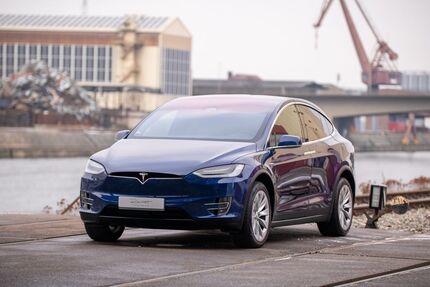 Tesla Model X 159.243 km 28.900 &euro; Stuttgart 70176