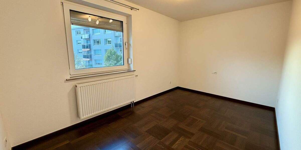 Doppelhaushälfte Schorndorf - 9 Zimmer, 170 m&sup2;, 790.000&euro; | Angebot:26795438